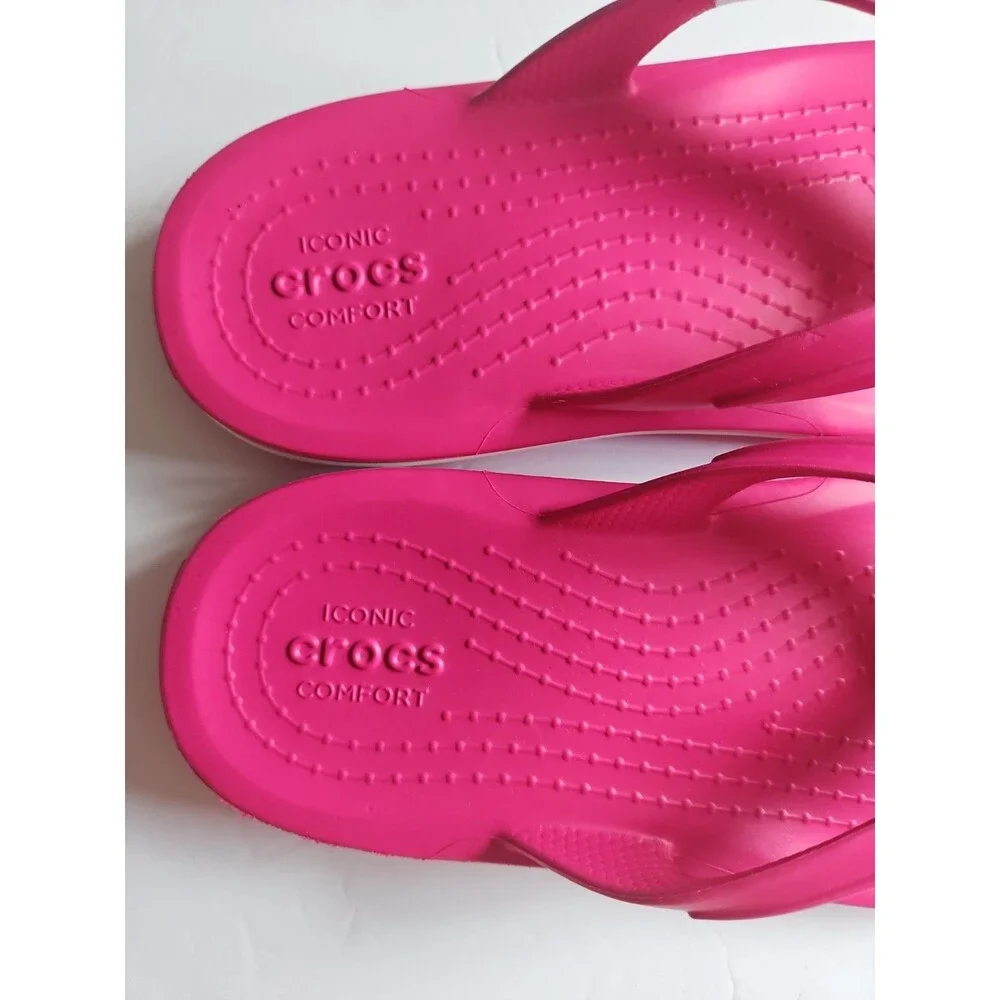 Crocs Kadee II Flip Flops Thong Sandals Hot Pink Junior 4 New